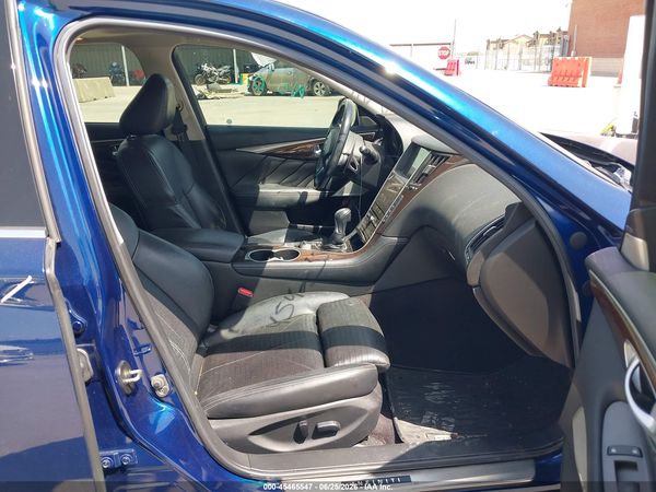 2017 INFINITI Q50 3.0T RED SPORT 400