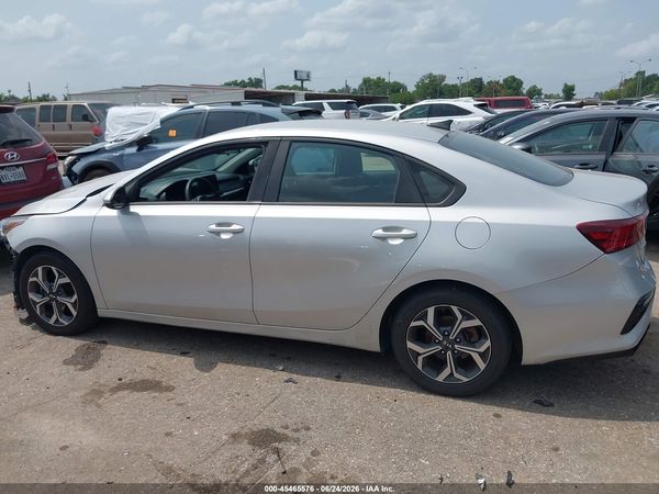 2019 KIA FORTE LXS