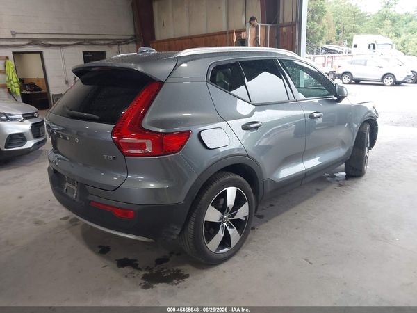 2019 VOLVO XC40 T5 MOMENTUM/T5 R-DESIGN