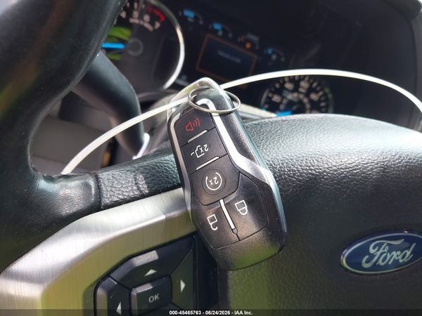2017 FORD F-150 PLATINUM