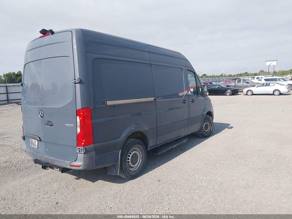 2019 MERCEDES-BENZ SPRINTER 2500 STANDARD ROOF V6