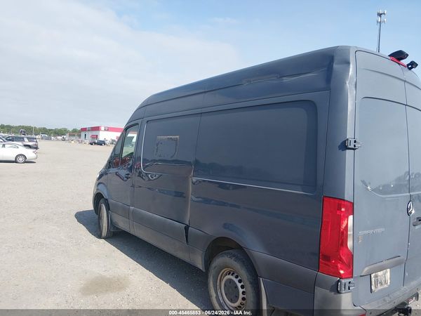 2019 MERCEDES-BENZ SPRINTER 2500 STANDARD ROOF V6
