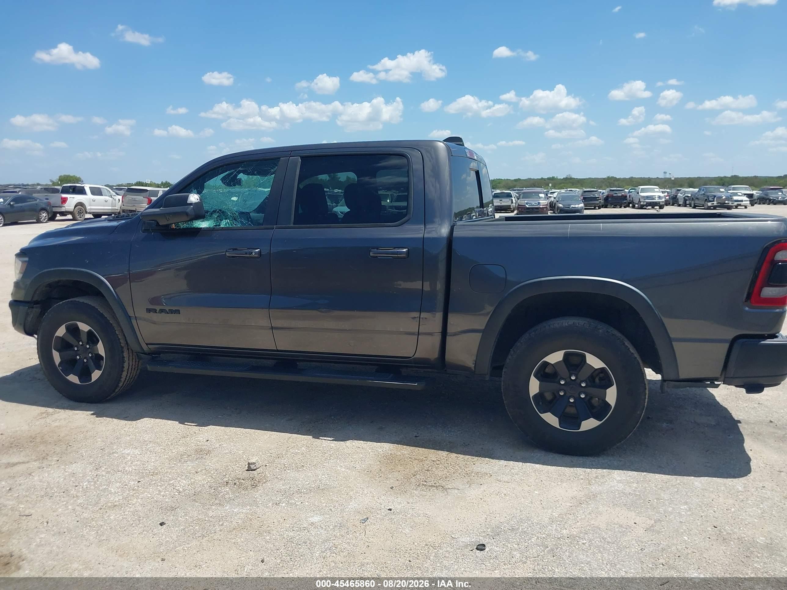 2020 RAM 1500 REBEL  4X4 5'7 BOX