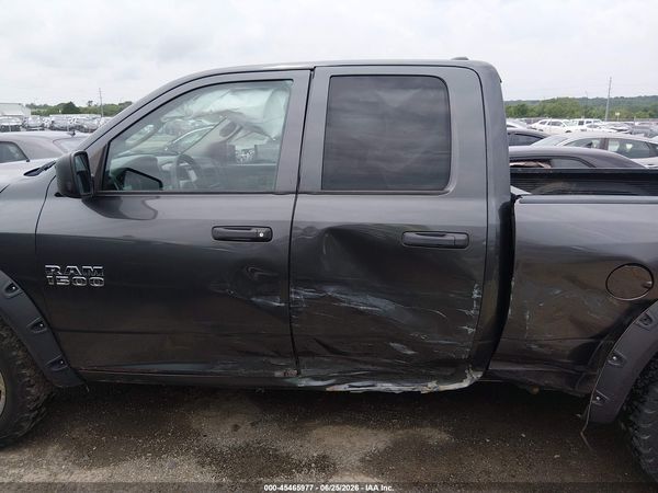 2017 RAM 1500 EXPRESS  4X4 6'4 BOX