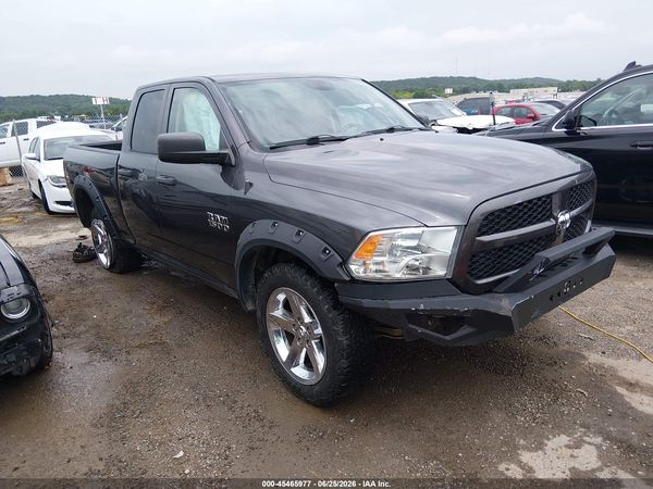 2017 RAM 1500 EXPRESS  4X4 6'4 BOX