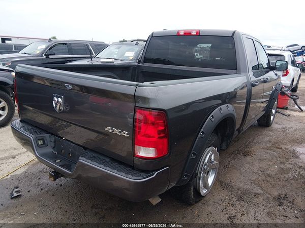 2017 RAM 1500 EXPRESS  4X4 6'4 BOX