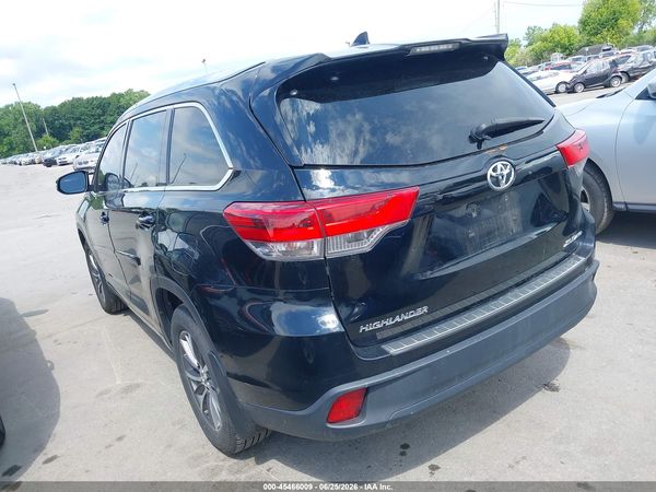 2017 TOYOTA HIGHLANDER XLE