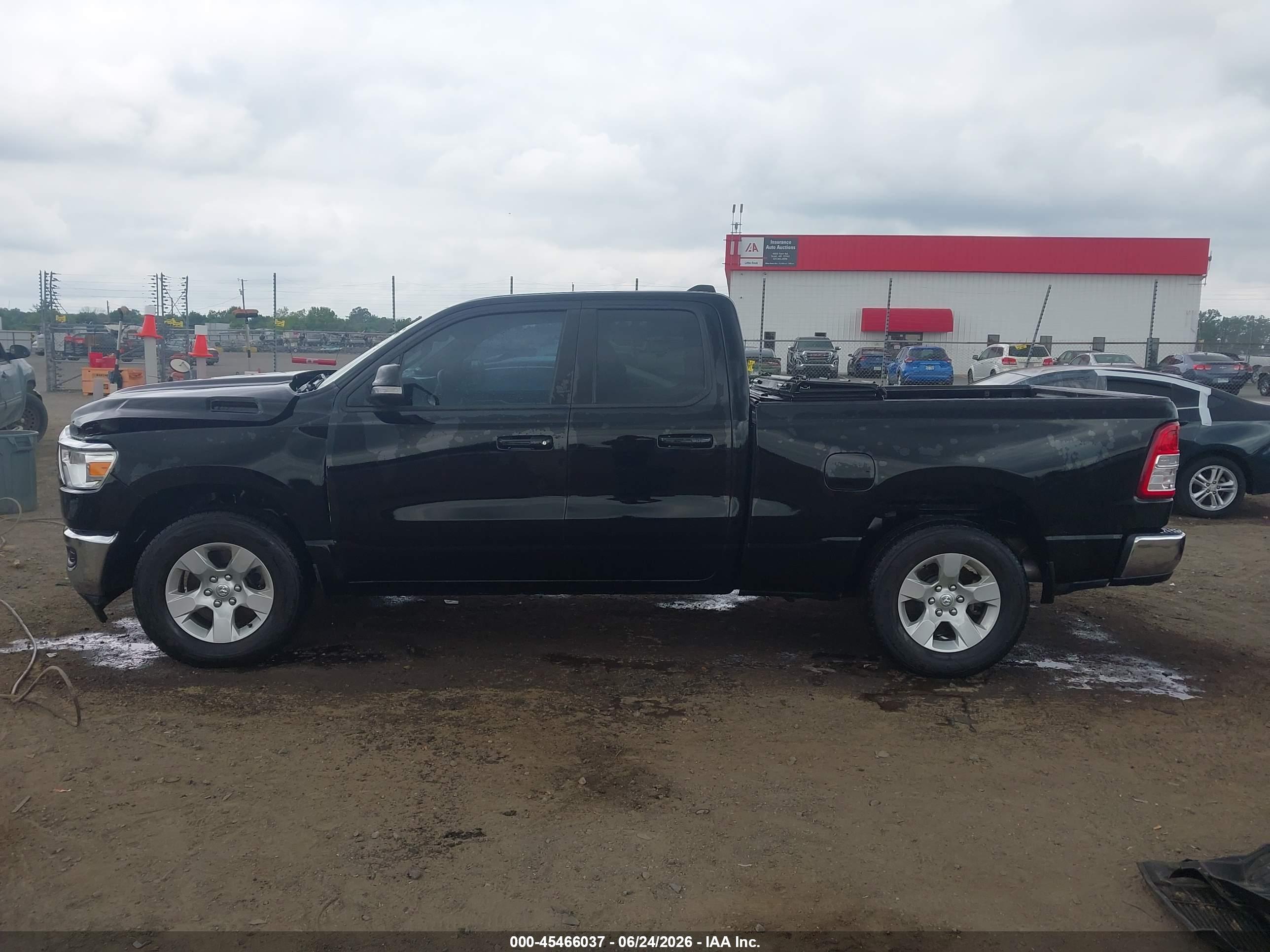 2022 RAM 1500 BIG HORN  4X2 6'4 BOX