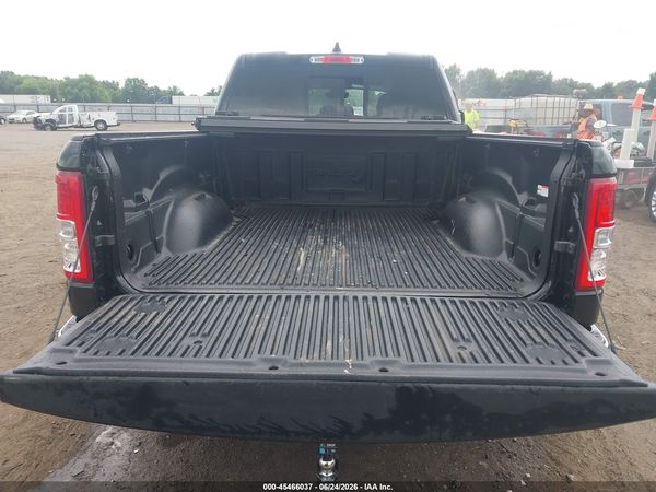 2022 RAM 1500 BIG HORN  4X2 6'4 BOX