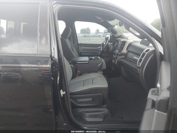 2022 RAM 1500 BIG HORN  4X2 6'4 BOX