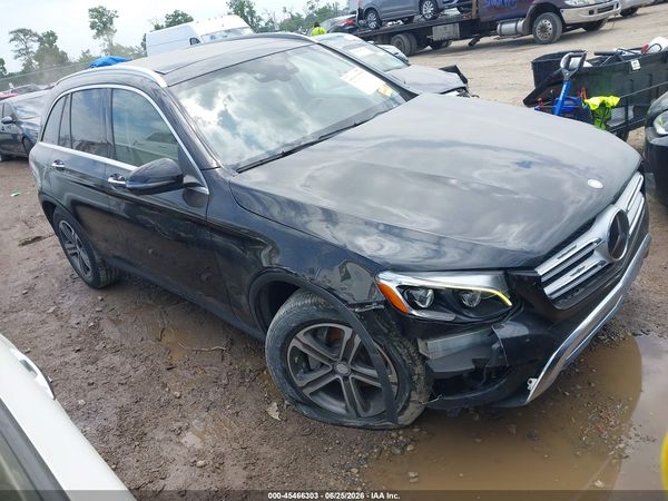 2016 MERCEDES-BENZ GLC 300 4MATIC