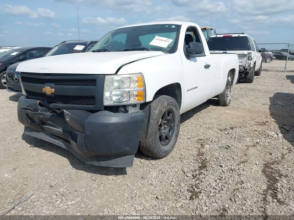 2013 CHEVROLET SILVERADO 1500 — I2