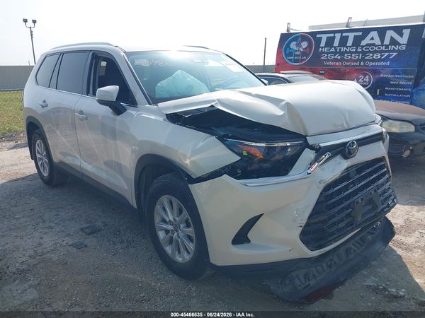 2024 TOYOTA GRAND HIGHLANDER XLE