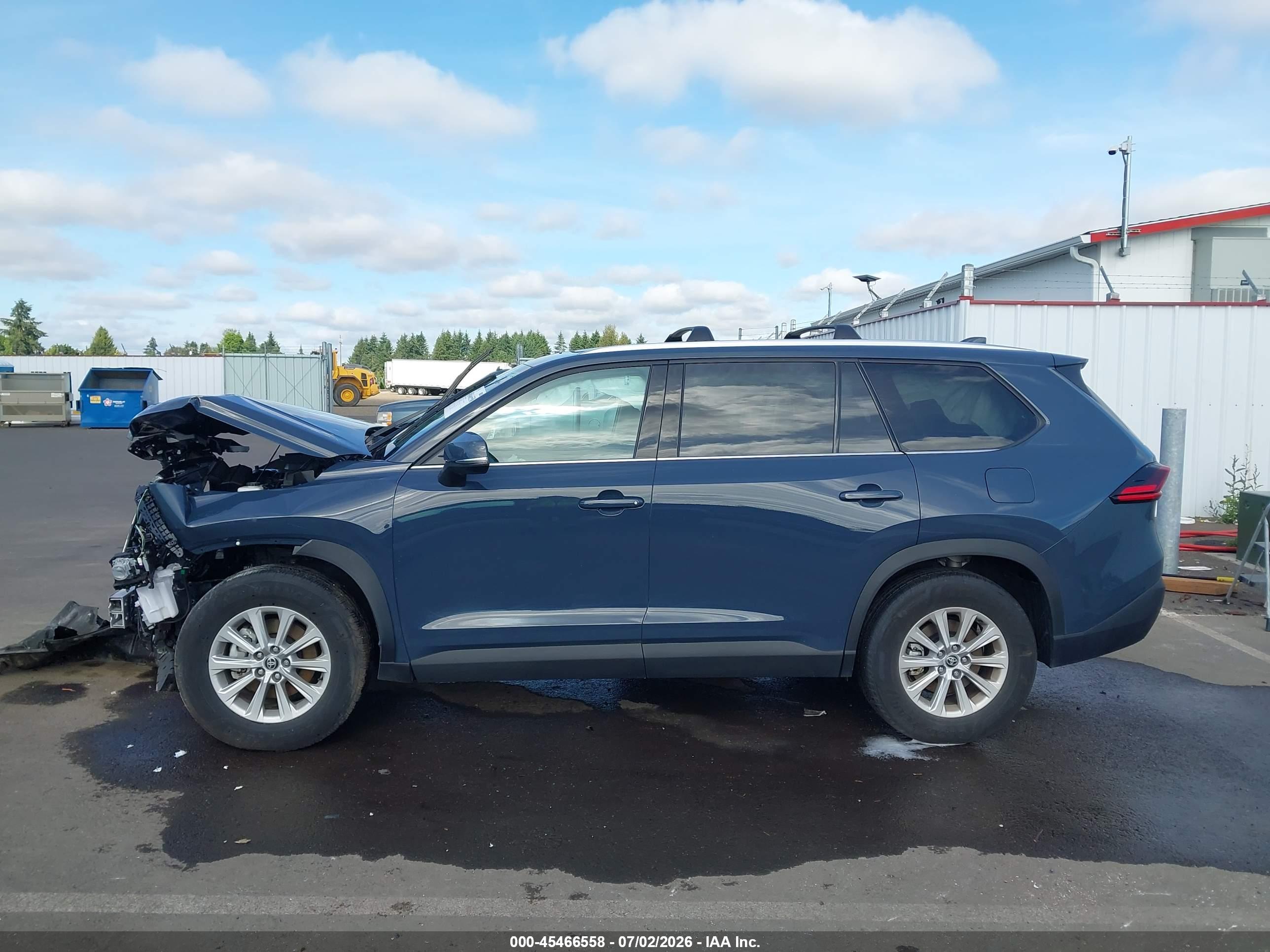 2025 TOYOTA GRAND HIGHLANDER XLE