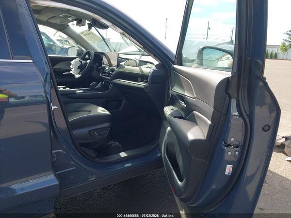 2025 TOYOTA GRAND HIGHLANDER XLE