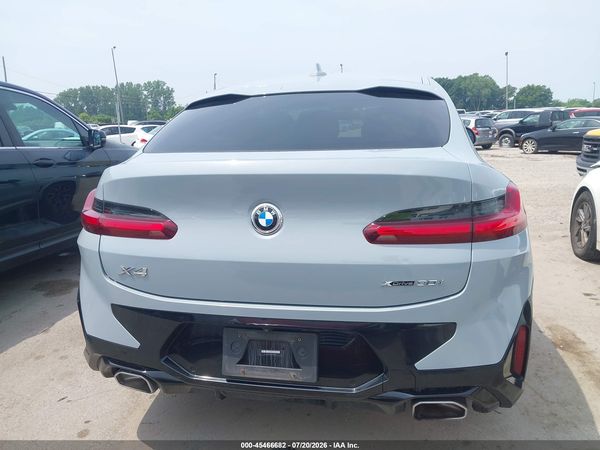 2023 BMW X4 XDRIVE30I
