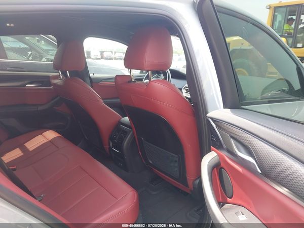 2023 BMW X4 XDRIVE30I
