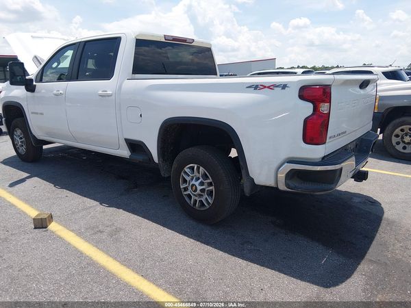 2022 CHEVROLET SILVERADO 2500HD 4WD  STANDARD BED LT — I3