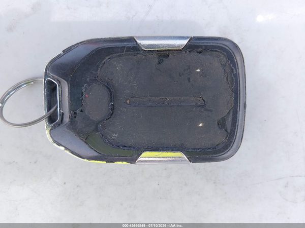 2022 CHEVROLET SILVERADO 2500HD 4WD  STANDARD BED LT — I11