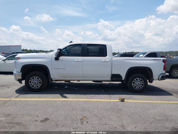 2022 CHEVROLET SILVERADO 2500HD 4WD  STANDARD BED LT — I117