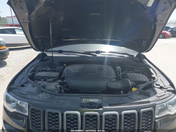 2020 JEEP GRAND CHEROKEE LAREDO E 4X4