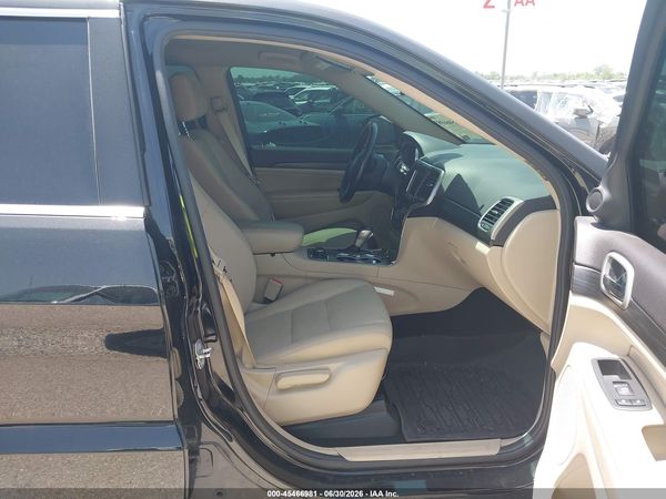 2020 JEEP GRAND CHEROKEE LAREDO E 4X4