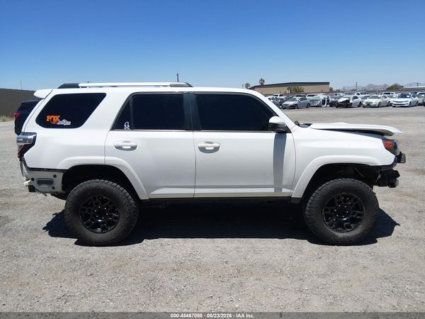 2021 TOYOTA 4RUNNER SR5