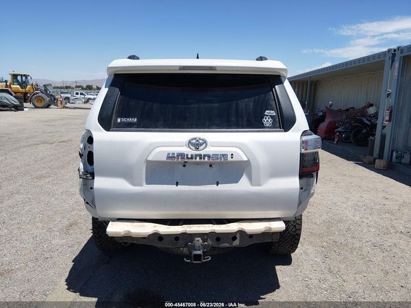 2021 TOYOTA 4RUNNER SR5
