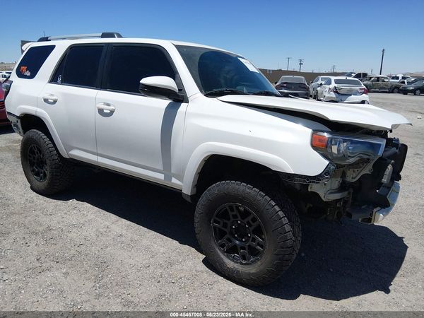 2021 TOYOTA 4RUNNER SR5