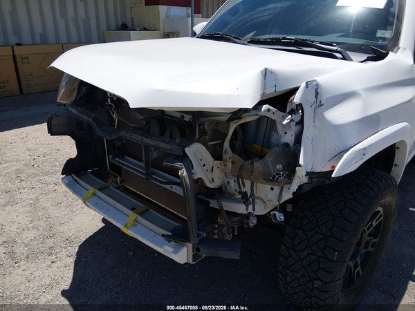 2021 TOYOTA 4RUNNER SR5