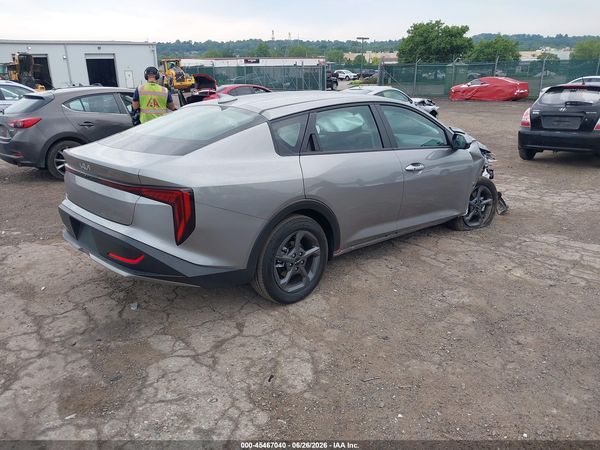 2026 KIA K4 LXS