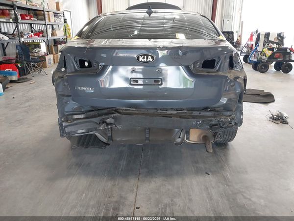 2016 KIA FORTE LX