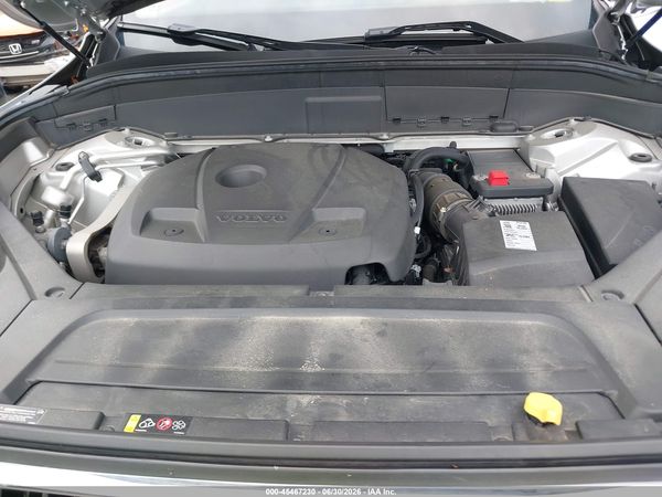 2018 VOLVO XC90 T6 MOMENTUM