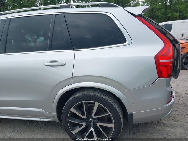 2018 VOLVO XC90 T6 MOMENTUM