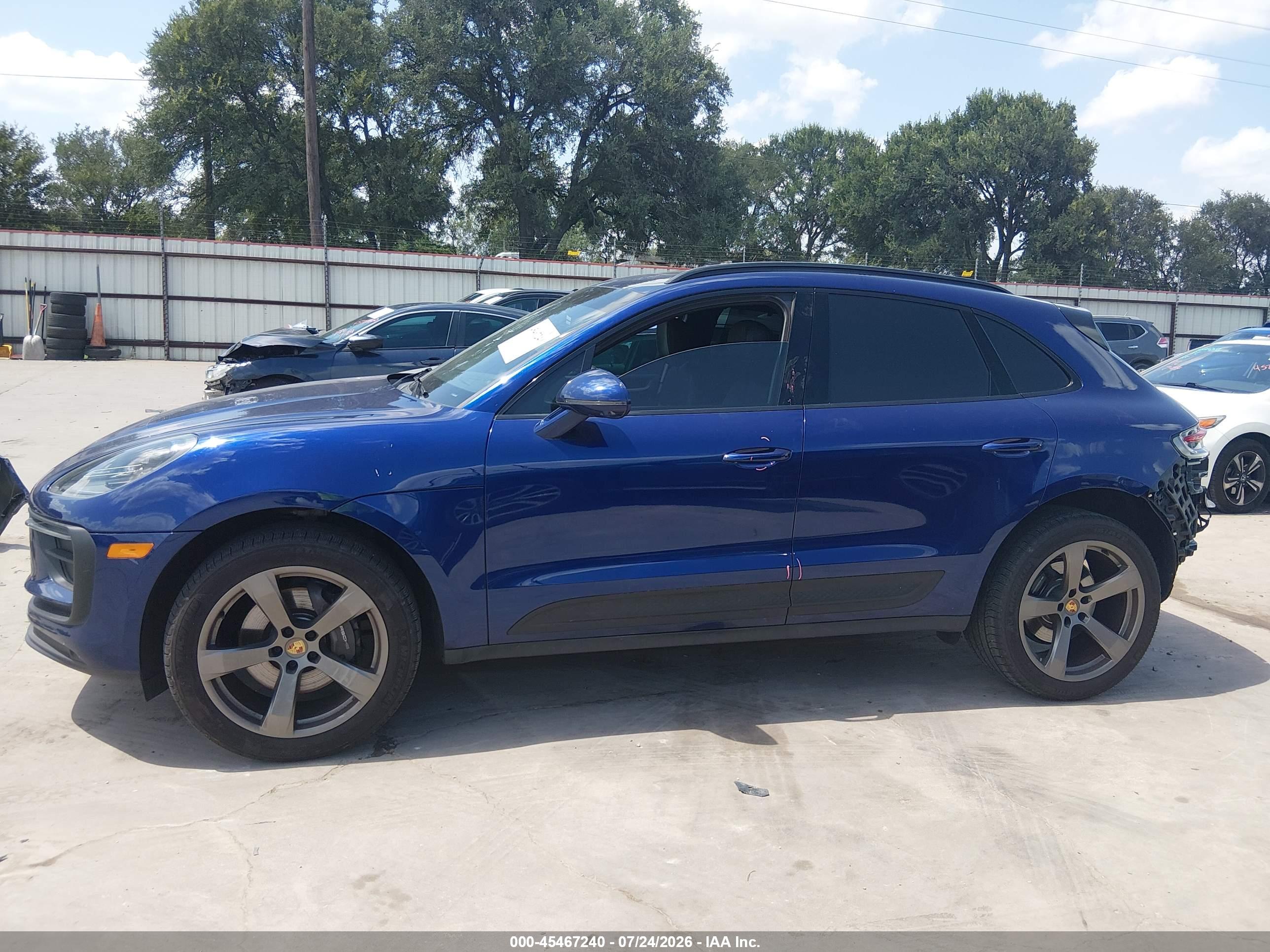2024 PORSCHE MACAN T