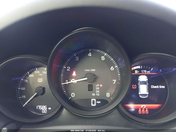 2024 PORSCHE MACAN T
