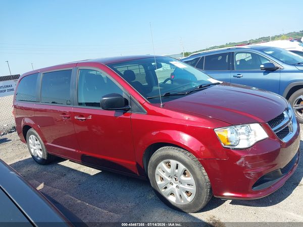 2018 DODGE GRAND CARAVAN SE
