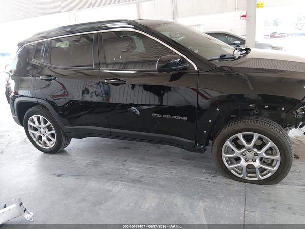 2024 JEEP COMPASS LATITUDE LUX FWD