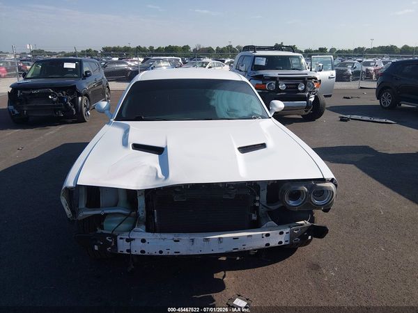 2018 DODGE CHALLENGER SXT