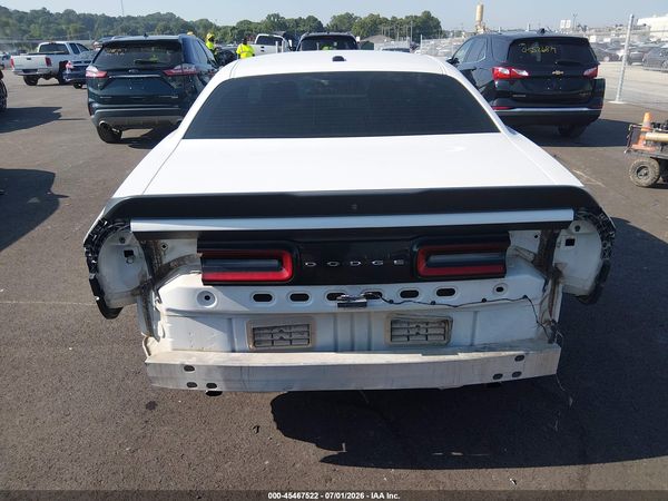 2018 DODGE CHALLENGER SXT