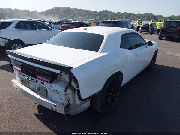 2018 DODGE CHALLENGER SXT