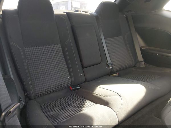 2018 DODGE CHALLENGER SXT