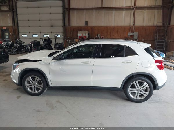 2015 MERCEDES-BENZ GLA 250 4MATIC