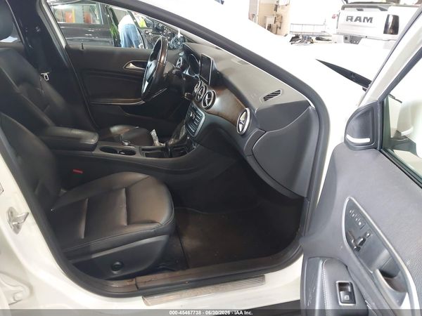 2015 MERCEDES-BENZ GLA 250 4MATIC