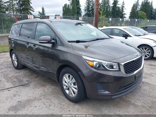 2017 KIA SEDONA LX