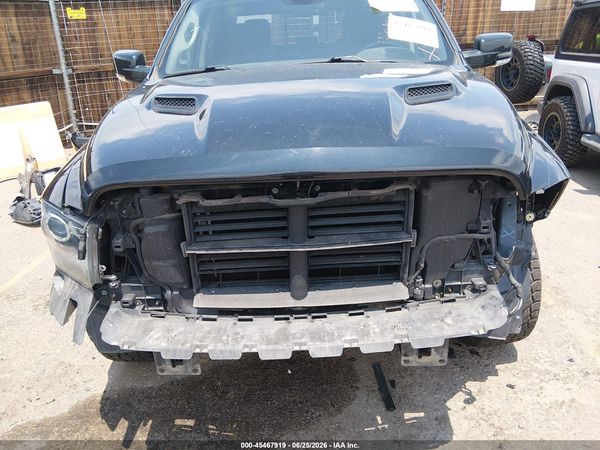 2018 RAM 1500 SPORT