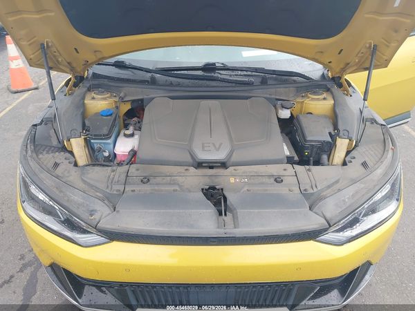 2022 KIA EV6 GT-LINE