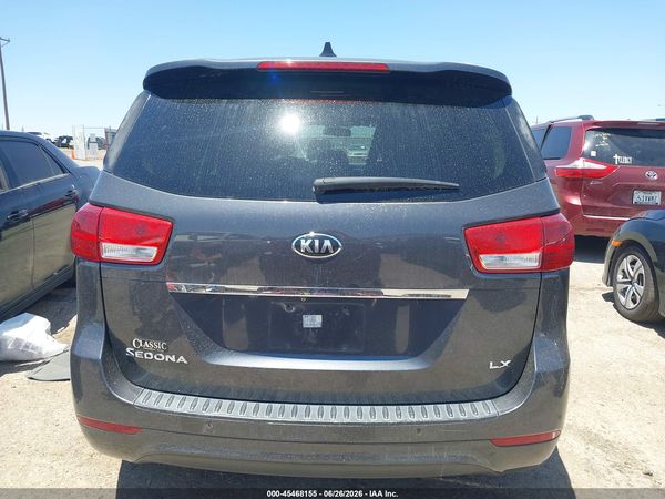 2016 KIA SEDONA LX