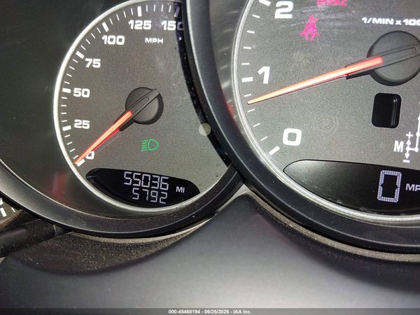 2016 PORSCHE CAYENNE