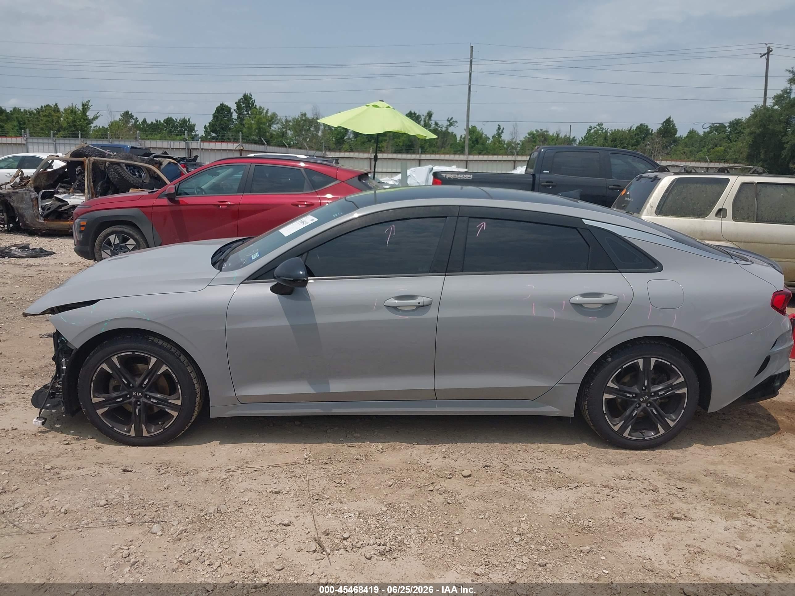 2021 KIA K5 GT-LINE